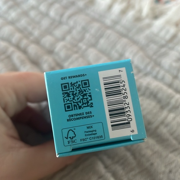 e.l.f Stay Cool Primer Stick - Brand New In Box - Picture 3 of 3